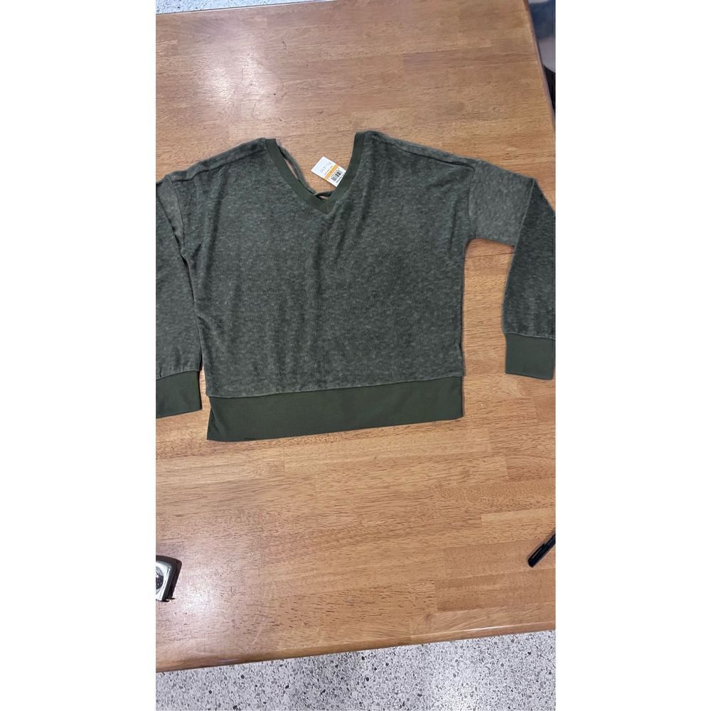 Planet Gold Women's V-Neck Sweatshirt Dark Olive Heather Size Small NWT P1-210